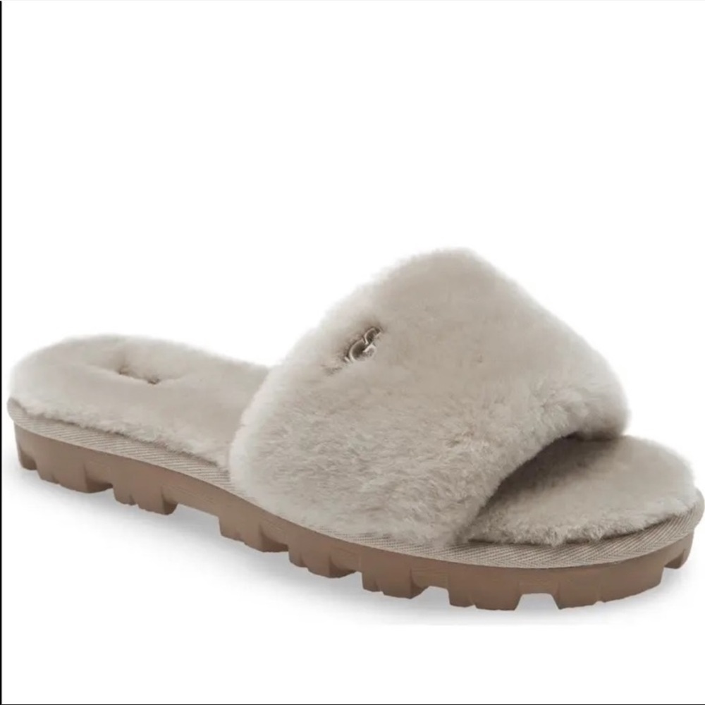 UGG Gray Cozette Shearling Slippers Sz 6
